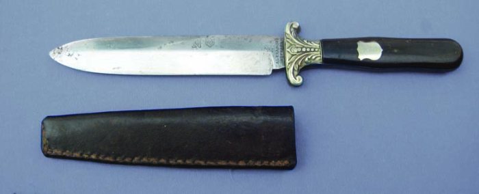 A Cut Above the Rest - THE BOWIE KNIFE - image {image:count}